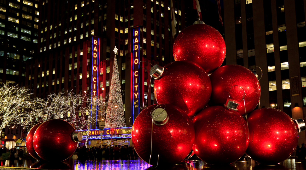 Retail Insider Manhattan's Most Incredible Holiday Displays SweetIQ Blog