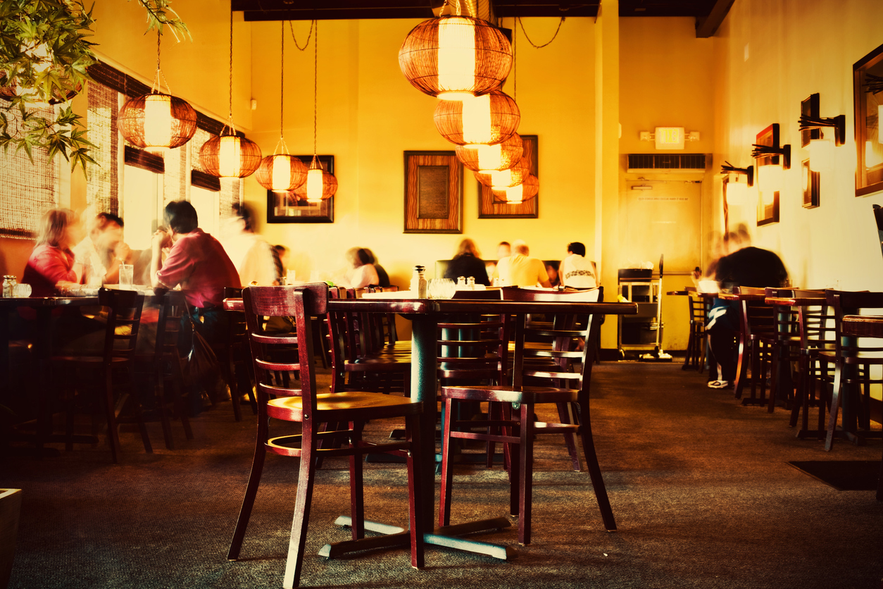 crowded restaurant with open tables SweetIQ
